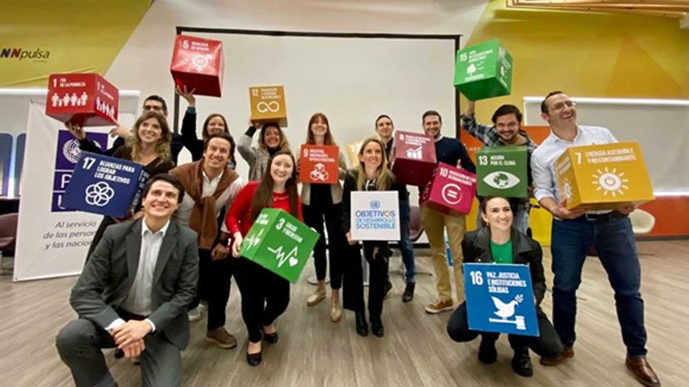 Impact-enterprises-pitch-their-solutions-for-the-SDGs-in-Colombia